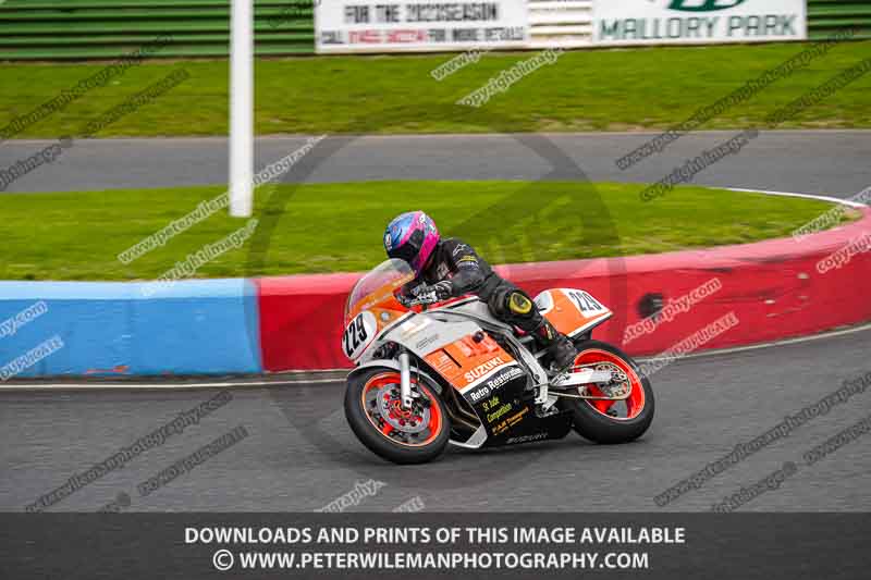 enduro digital images;event digital images;eventdigitalimages;mallory park;mallory park photographs;mallory park trackday;mallory park trackday photographs;no limits trackdays;peter wileman photography;racing digital images;trackday digital images;trackday photos